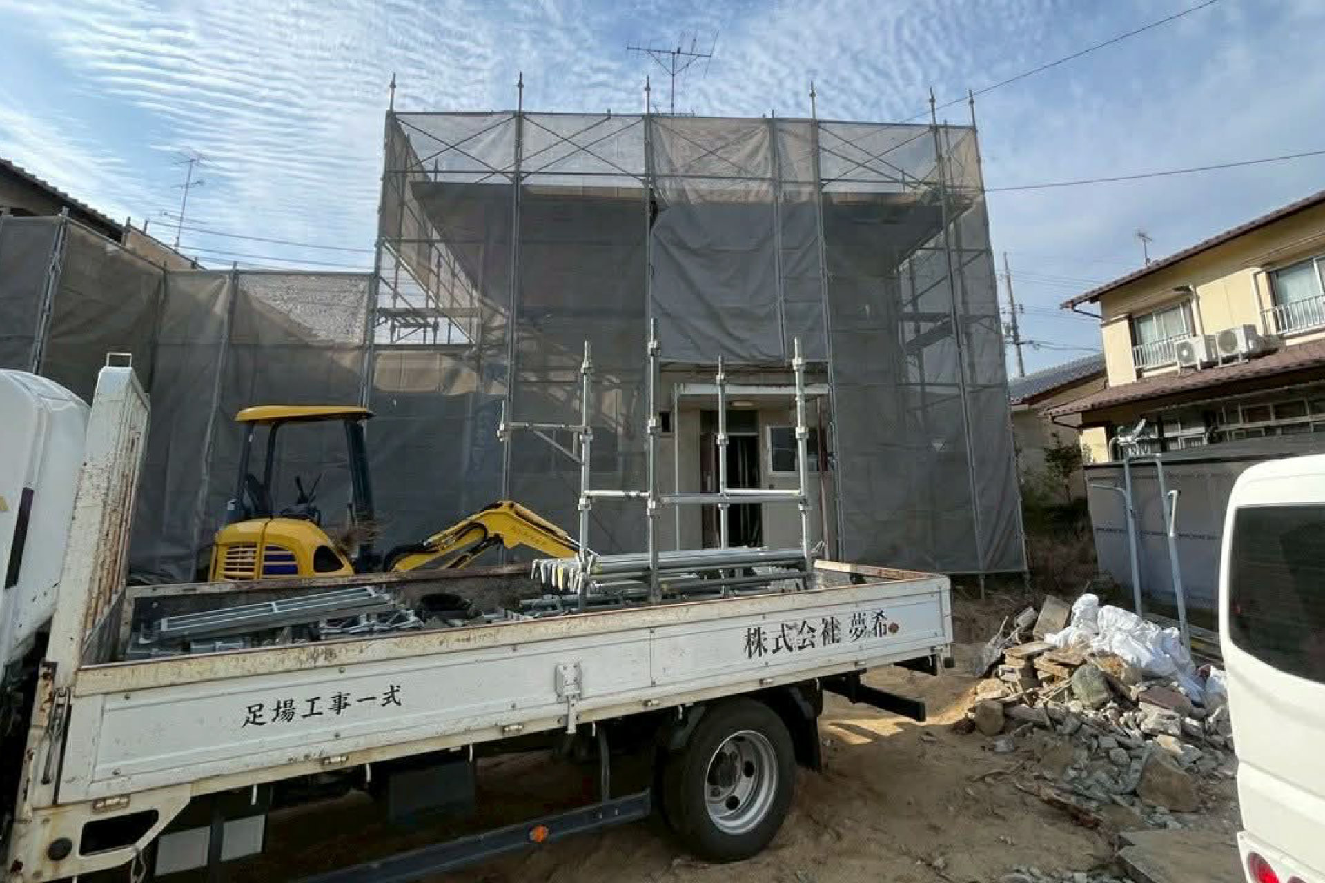 足場工事の画像